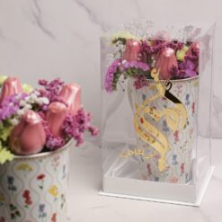 أمي نور بقلبي Mothers Day • <span style="font-family: times-new-roman;">Celebrate Mother's Day with the finest chocolate gifts from Krokina! Crafted with premium ingredients and irresistible flavors, our chocolates are the perfect way to show love and appreciation. Order now for a sweet and memorable gift!</span>