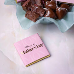 Tiffany Chocolate Plate Mothers Day 3 &bull; <span style="font-family: times-new-roman;">Celebrate Mother’s Day with our luxurious <strong data-start="404" data-end="451">Mother’s Day Tiffany Chocolate Plate (700g)</strong> — a premium assortment of handcrafted chocolates in heart and floral shapes, beautifully presented in an elegant pastel serving plate. Featuring special “Love You Mom” and “Happy Mother’s Day” chocolate messages, this refined gift is perfect to express love, appreciation, and sweetness. An ideal Mother’s Day chocolate gift for those looking for a unique, stylish, and delicious surprise</span>